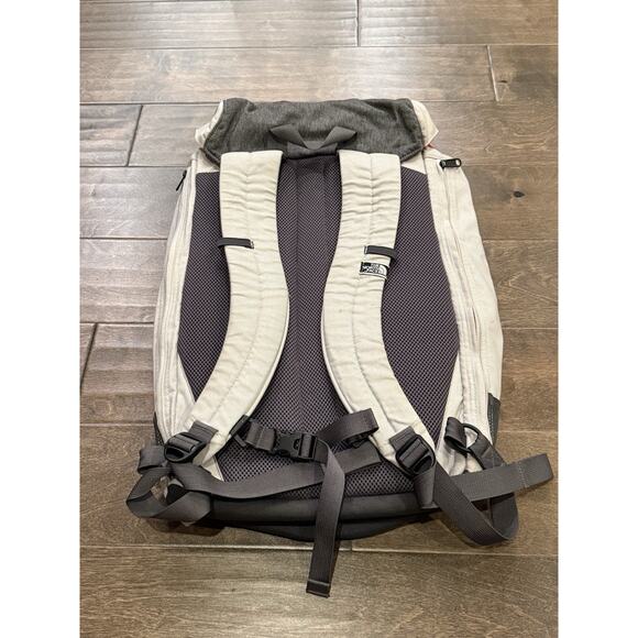The North Face Light Gray Red PRE-HAB 28L Daypack Backpack - Picture 3 of 14